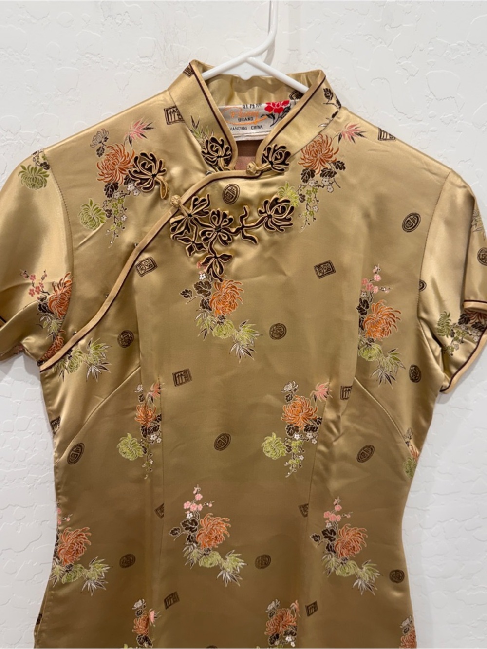 Vintage Peony Brand Women's Chinese Dress Sleeveless Floral Gold Size 36 Satin